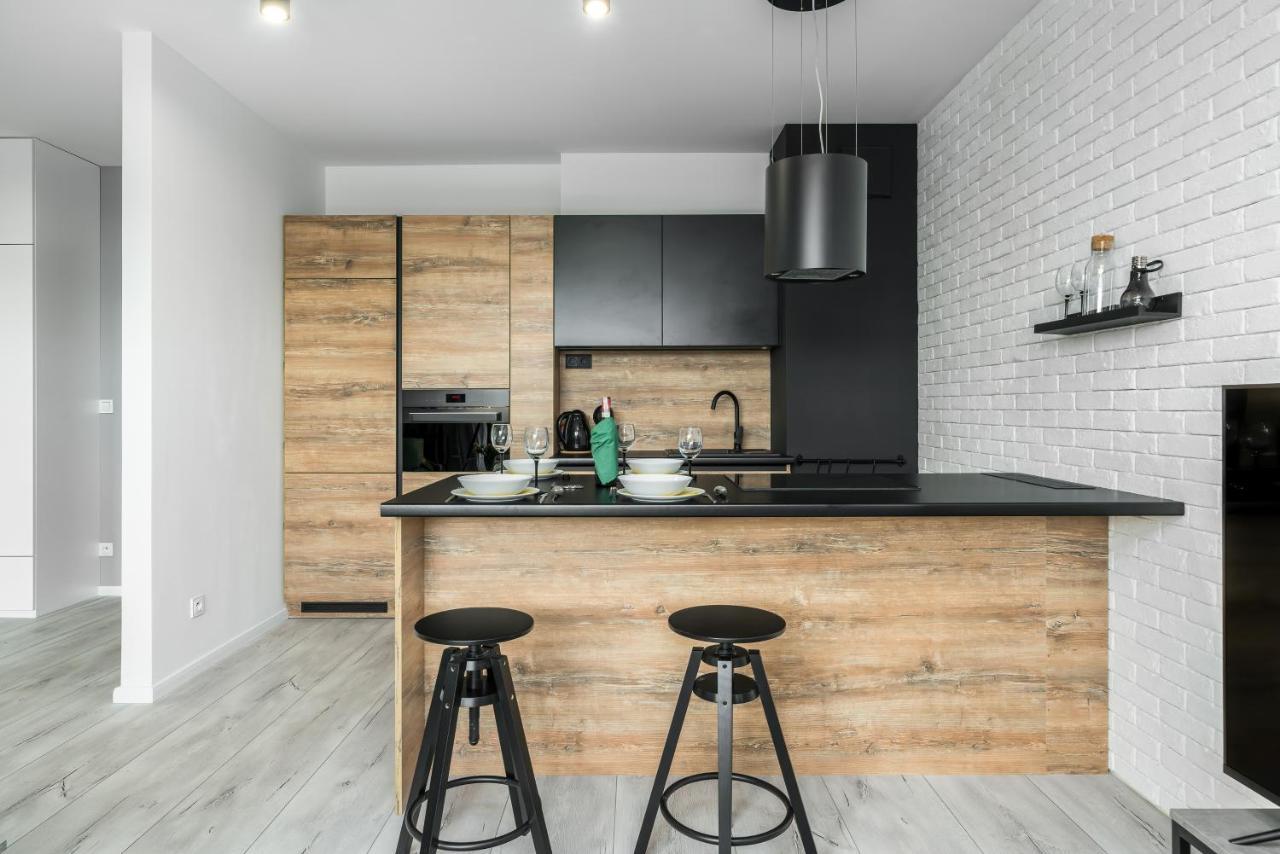 Exclusive Apartment With Terrace By Renters Poznań Kültér fotó