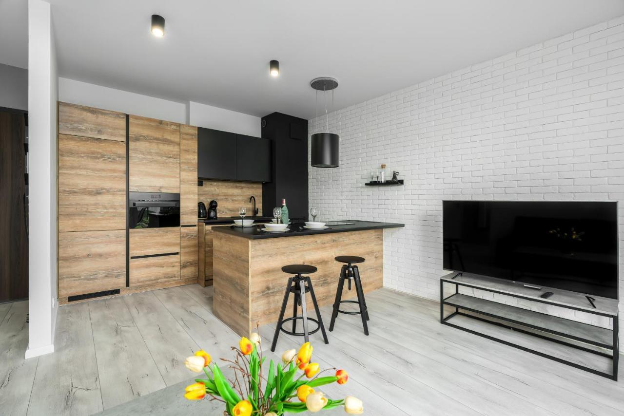 Exclusive Apartment With Terrace By Renters Poznań Kültér fotó