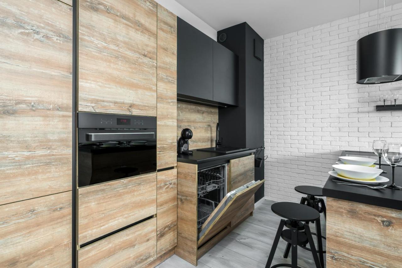 Exclusive Apartment With Terrace By Renters Poznań Kültér fotó