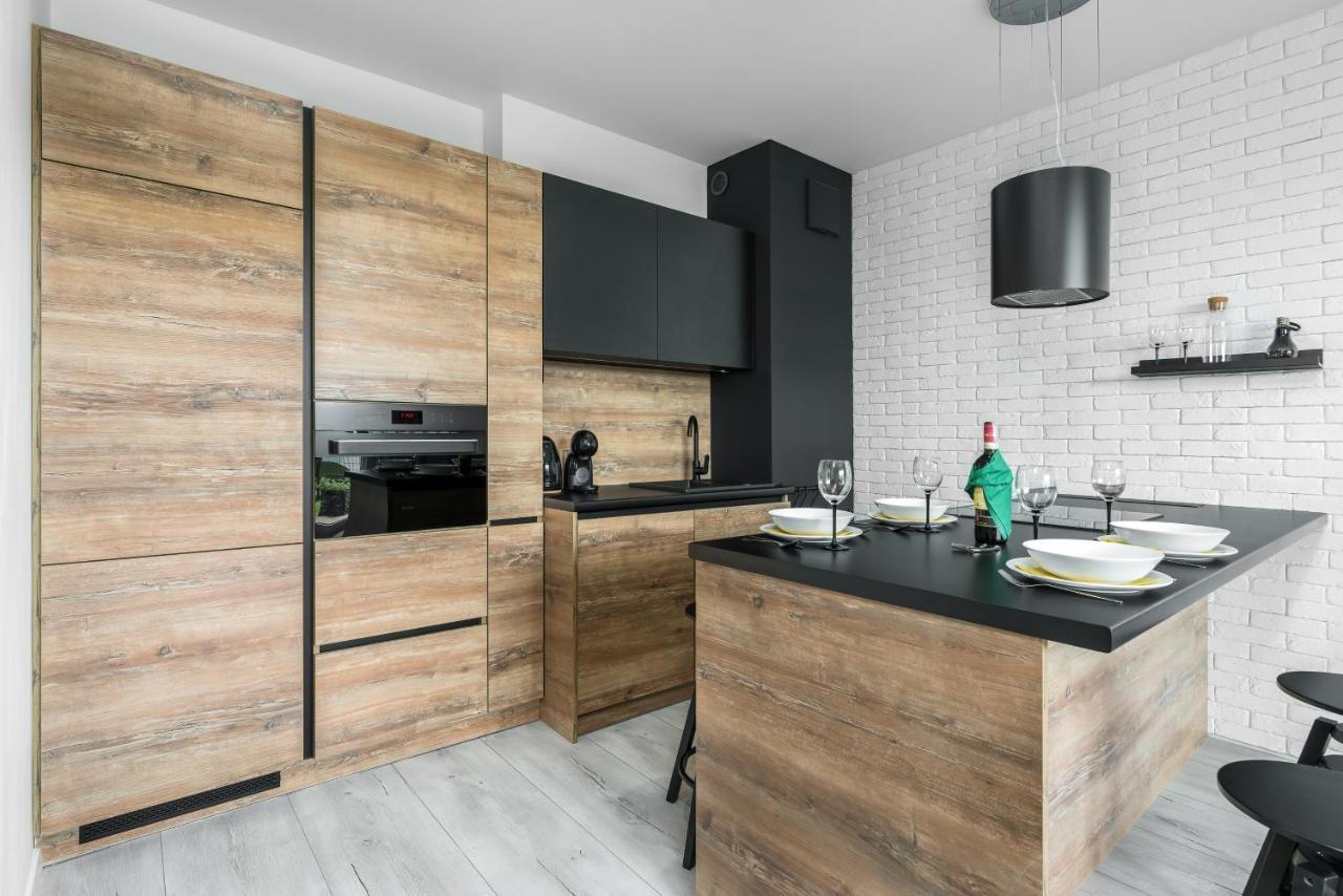 Exclusive Apartment With Terrace By Renters Poznań Kültér fotó
